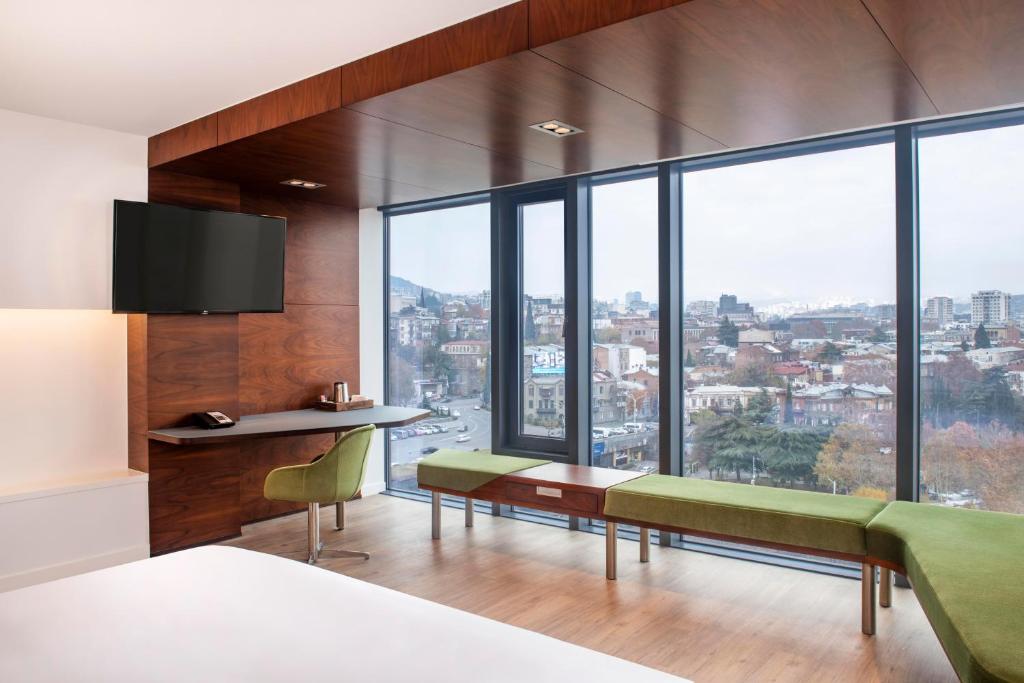 Radisson Blu Iveria Hotel - Sala Superior Com Vista Da Cidade - Piso Alto