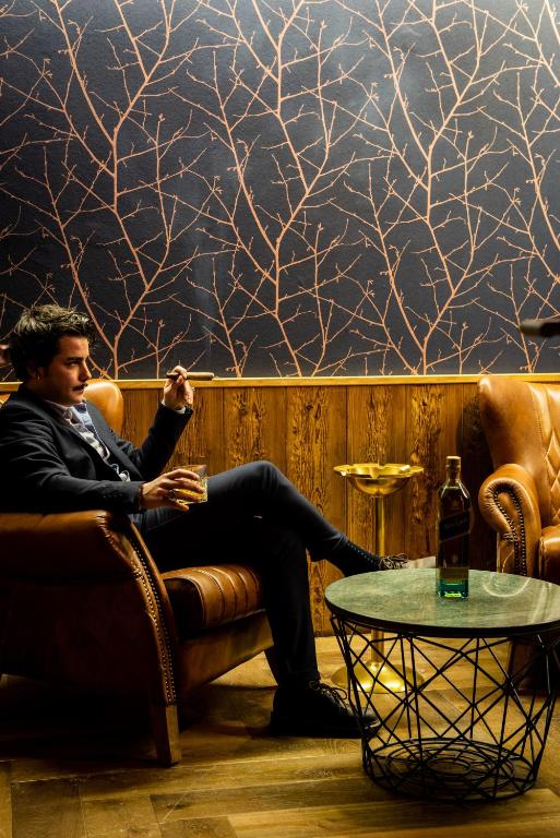 Posezení v ubytování Hotel Bristol Verbier