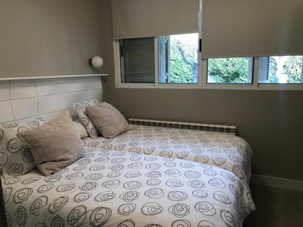 Alojamientos Castellana Jardín 1 y 2 PARKING Y PISCINA GRATIS!! - 9