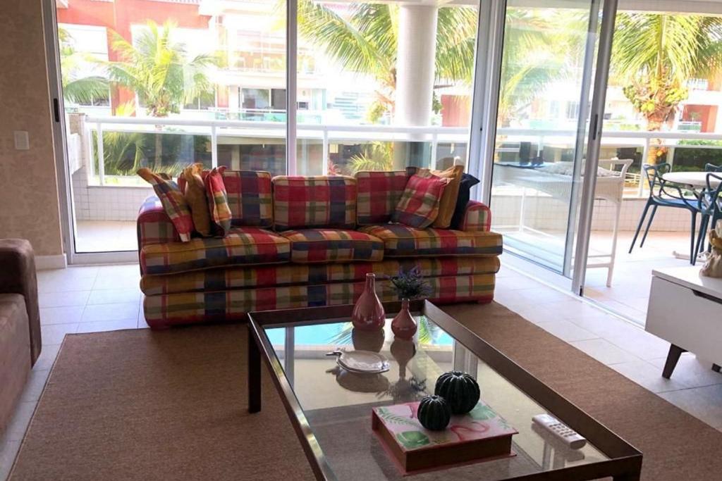  Apartamento na Praia Brava em Condomínio Completo