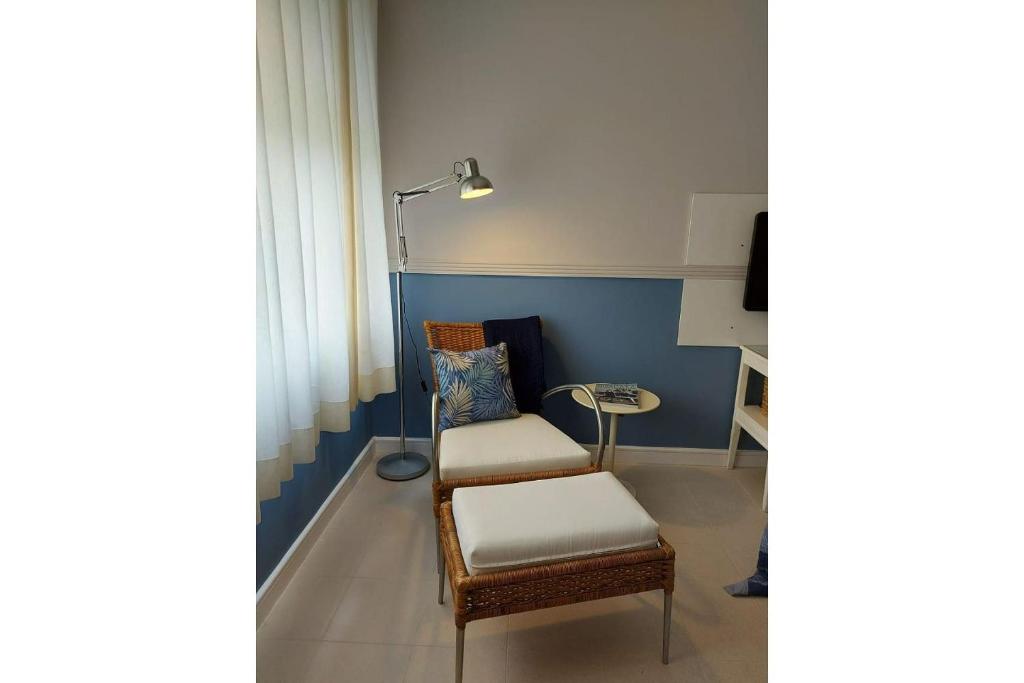  Apartamento na Praia Brava em Condomínio Completo