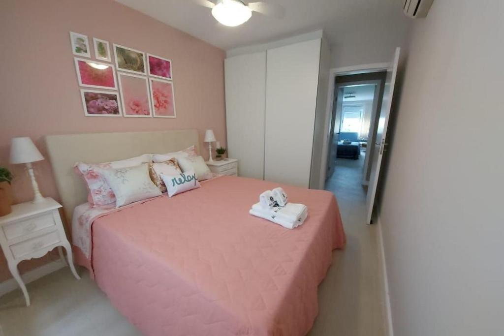  Apartamento na Praia Brava em Condomínio Completo