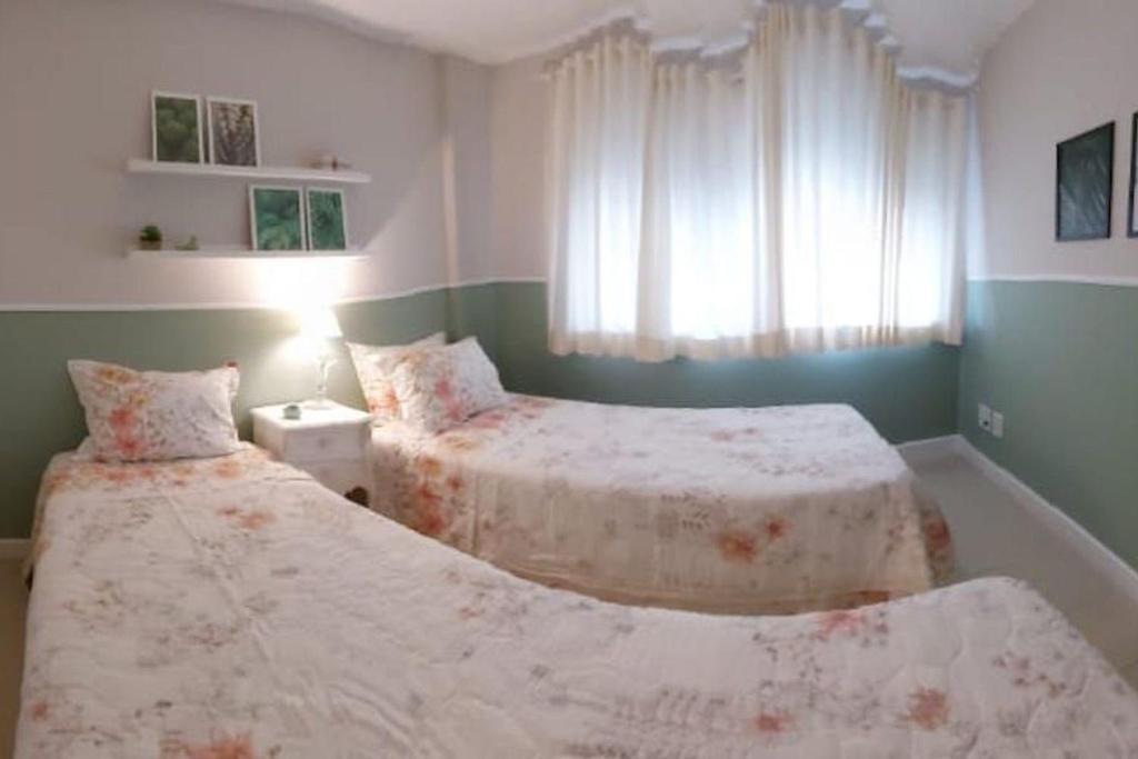  Apartamento na Praia Brava em Condomínio Completo