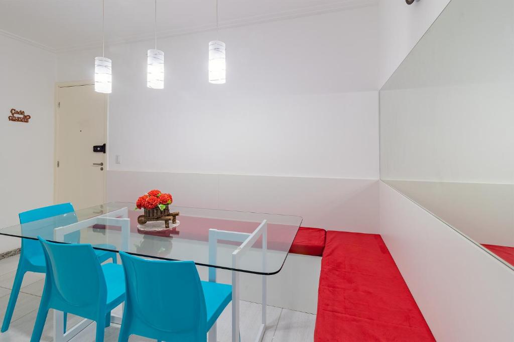  Muro Alto Condomínio Clube Com Jardim por Carpediem