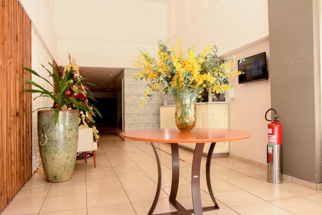  Executive Hotel