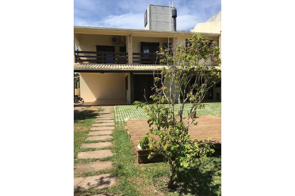  F29 Casa ampla e equipada localizada 50 metros do mar