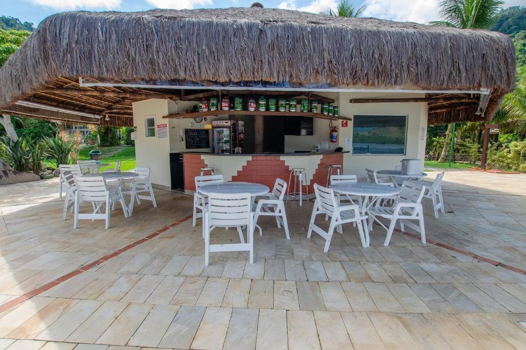  Casa em condomínio de alto padrão - Angra dos Reis