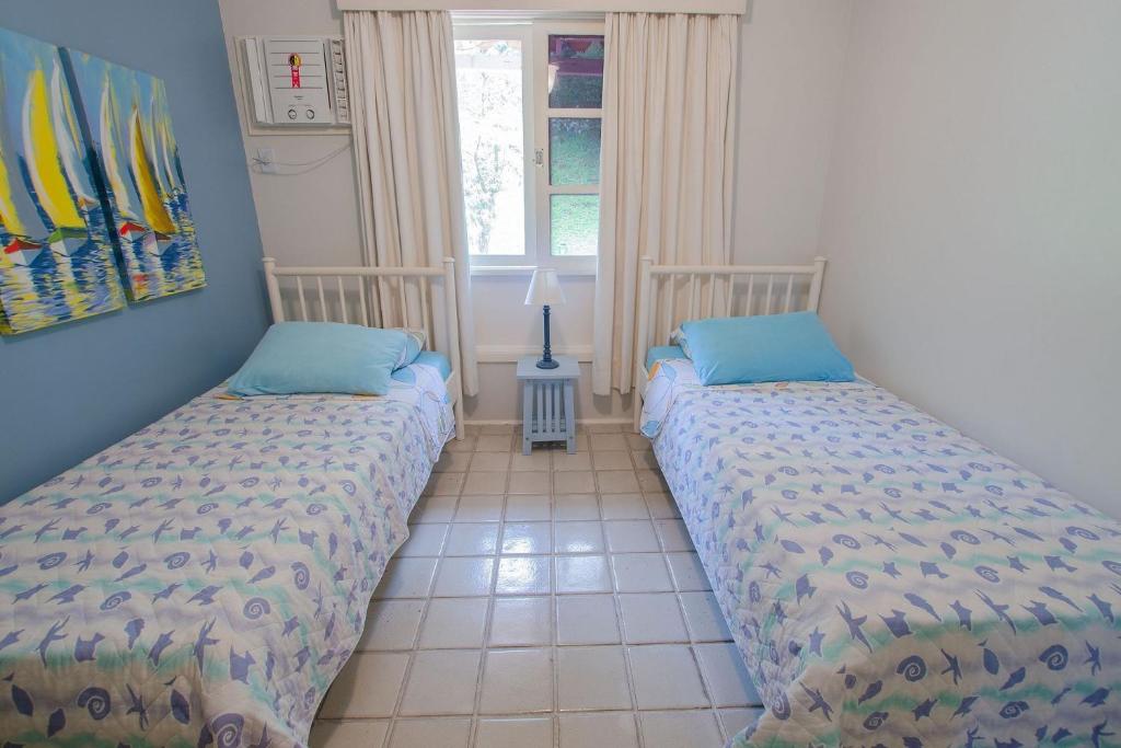  Casa em condomínio de alto padrão - Angra dos Reis