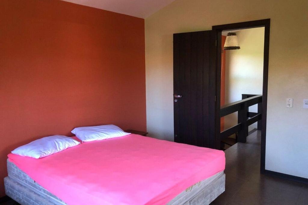  F29 Casa ampla e equipada localizada 50 metros do mar