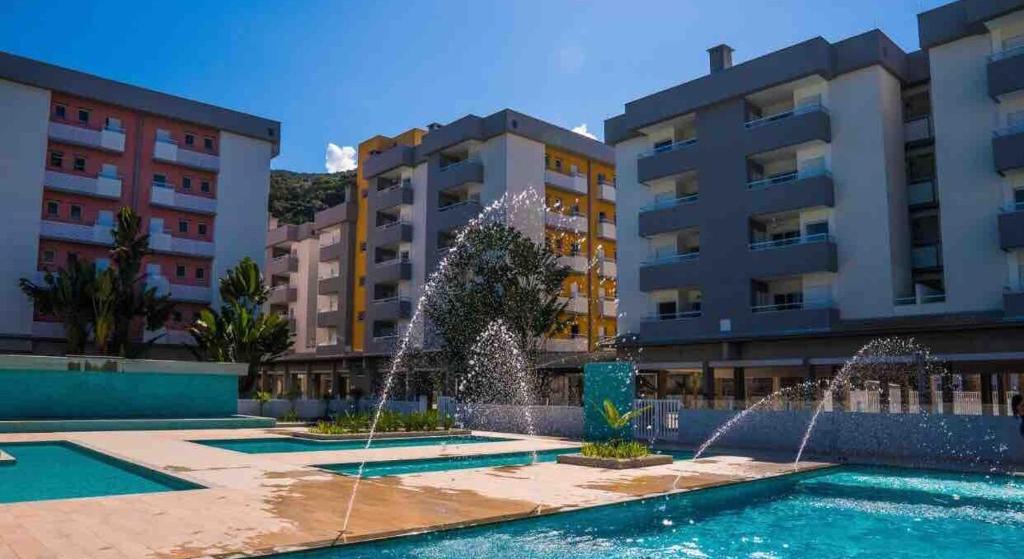  Apto Conforto e Qualidade à duas quadras da Praia de Perequê Açu - Ubatuba