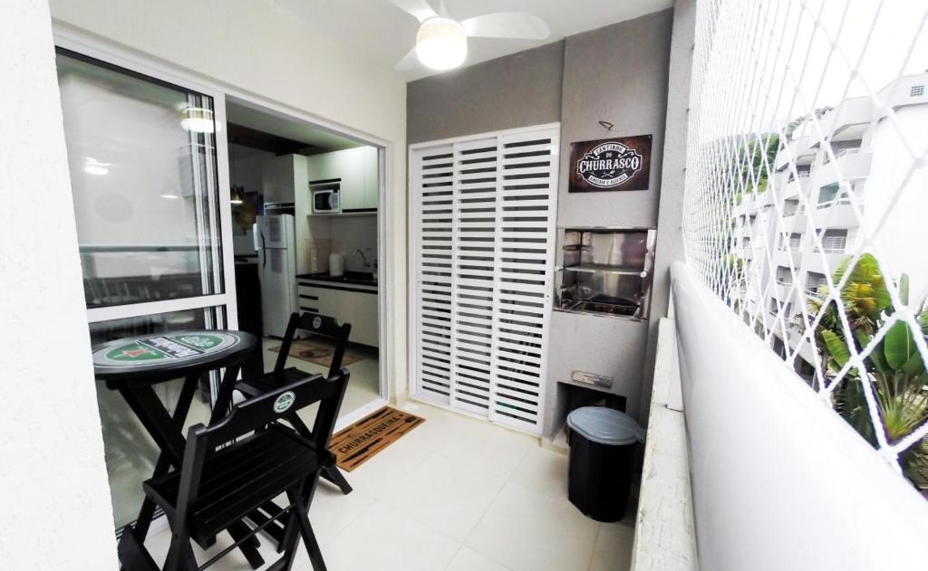  Apto Conforto e Qualidade à duas quadras da Praia de Perequê Açu - Ubatuba