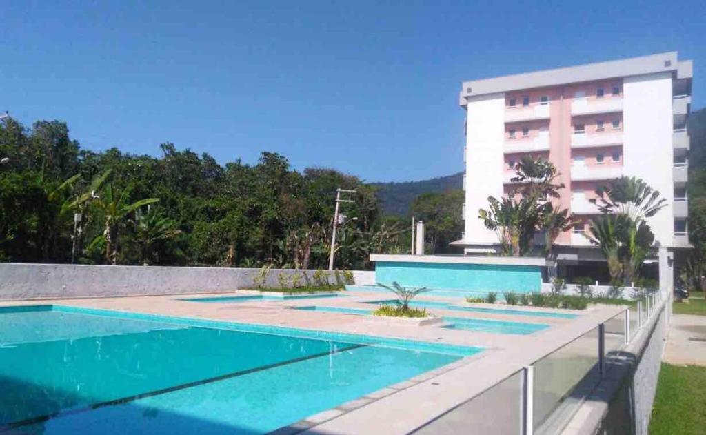  Apto Conforto e Qualidade à duas quadras da Praia de Perequê Açu - Ubatuba