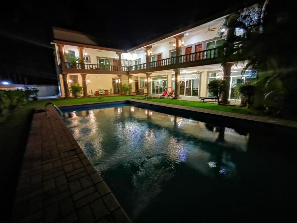 Casa Cantera Mansion de Lujo en Ixtapa