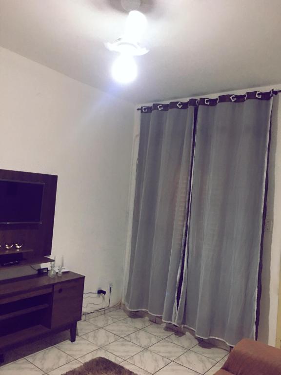  Casa Temporada Completa Furnas / Capitólio