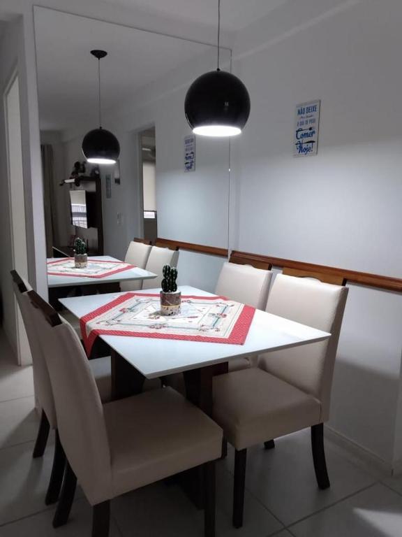  Apartamento para família moderno e prático próximo a belas praias
