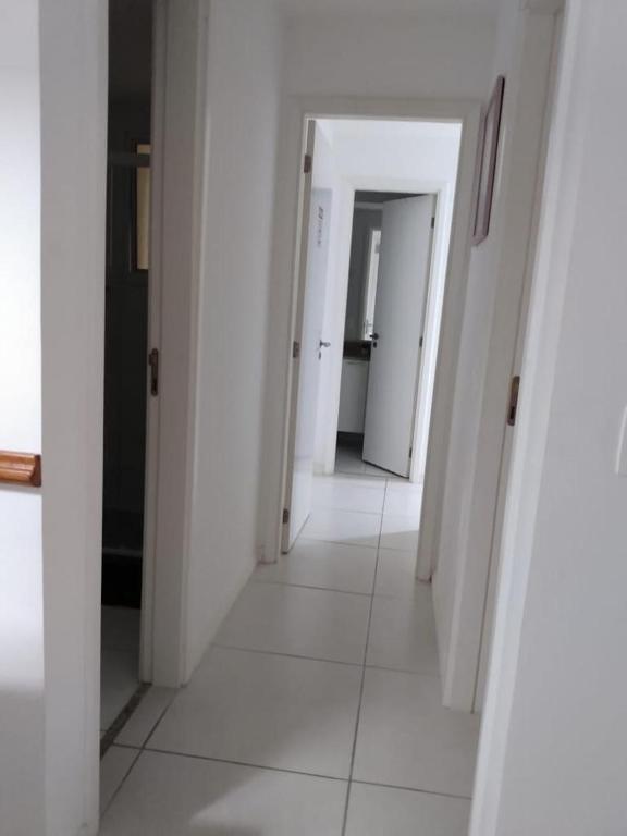  Apartamento para família moderno e prático próximo a belas praias