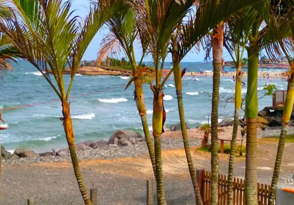  Ótima casa beira mar Itapoá - SC
