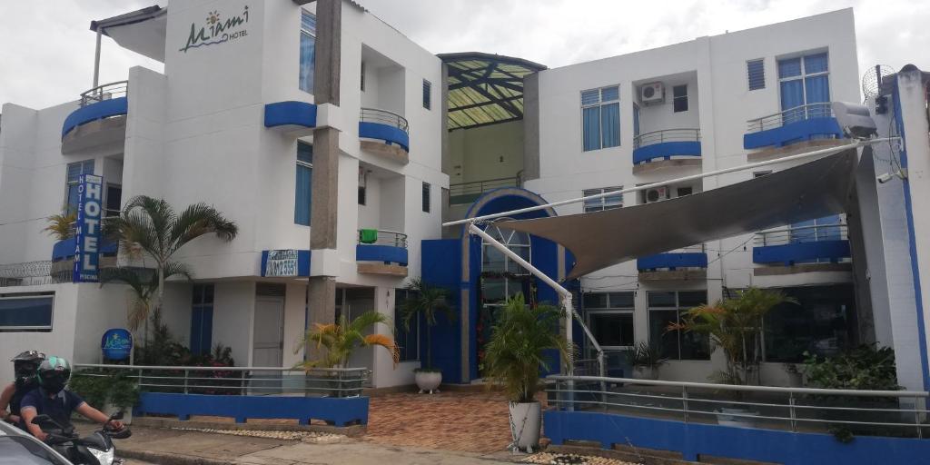 Hotel Miami, Melgar