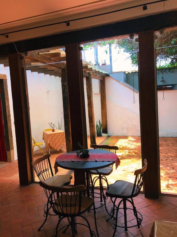  Del Mundo Hostel