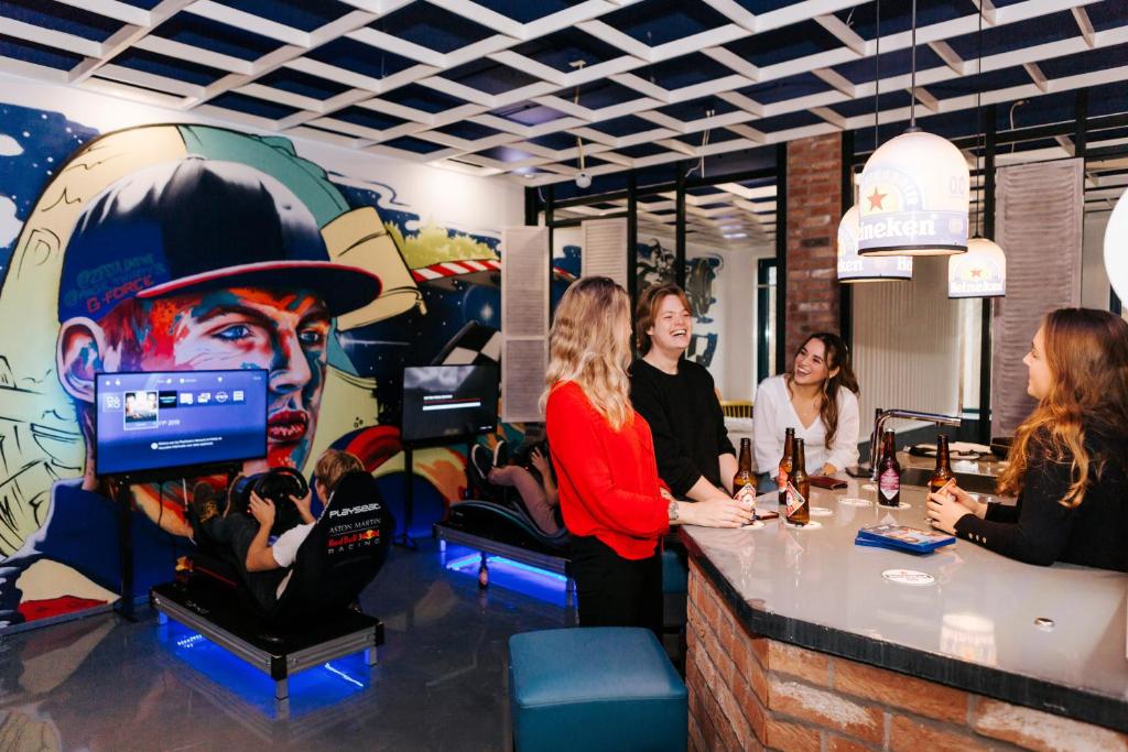 Amsterdam Teleport Hotel