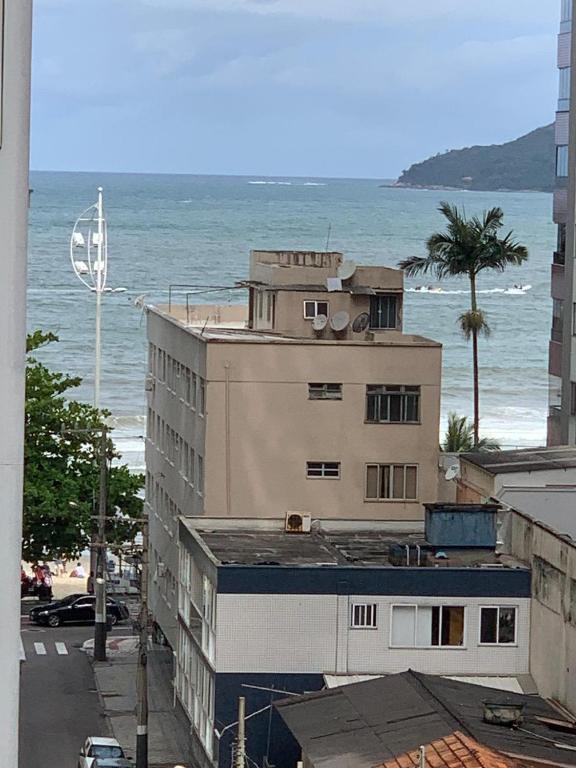  Balneário Camboriú (Ap. inteiro) com vista pro mar