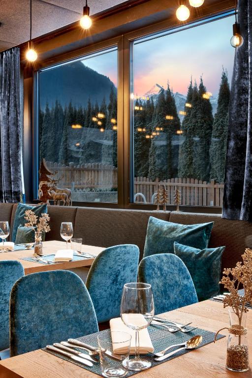 منطقة جلوس في HOTEL SONNBLICK Kaprun, Salzburg - including Summer Card