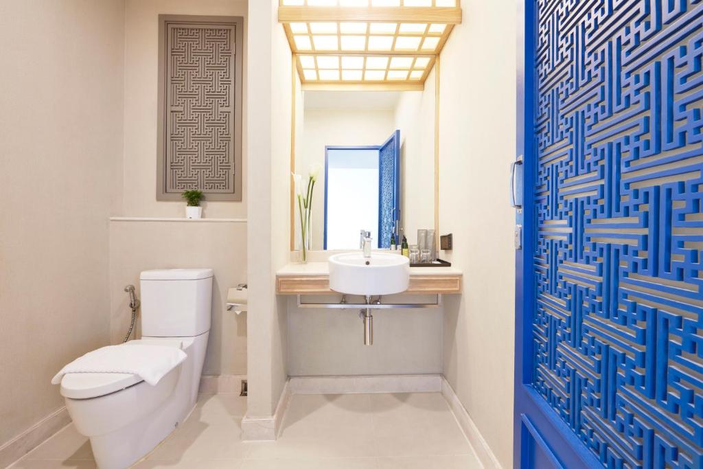 The Quarter Hualamphong by UHG - Resim 3