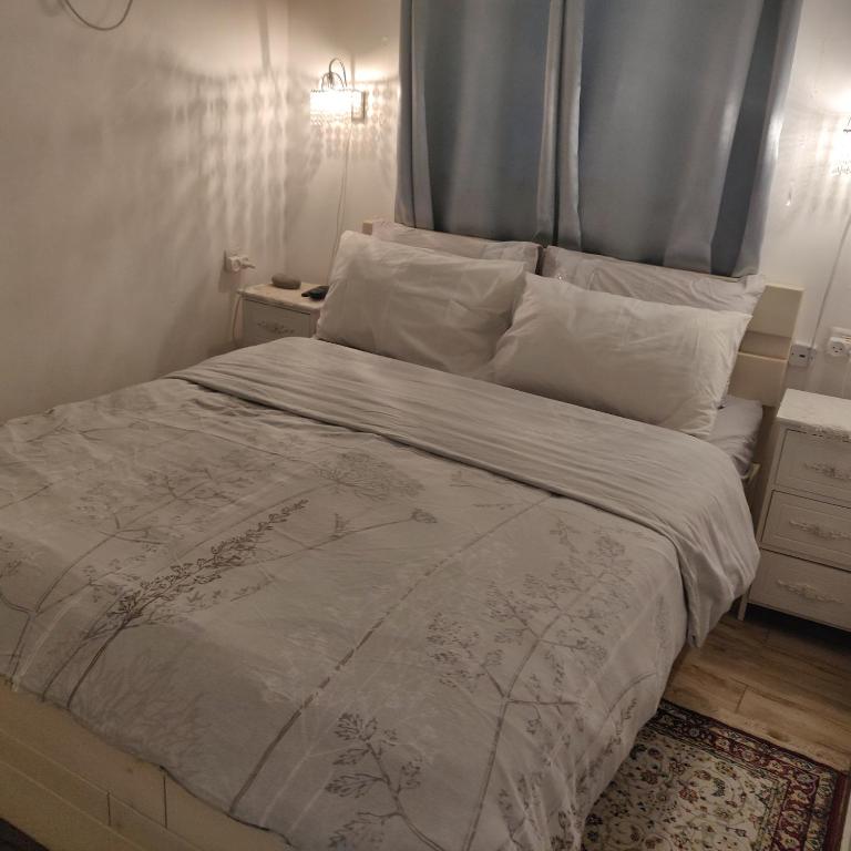 Ένα ή περισσότερα κρεβάτια σε δωμάτιο στο Libi Bamidbar, Healing & Relaxation Resort in The Dead Sea
