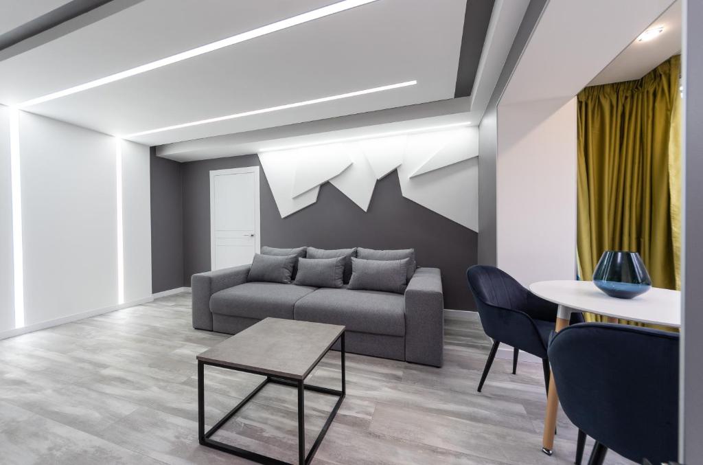 Luxrent Apartments on Lesi Ukrainki - Kiev - Deluxe Apartment