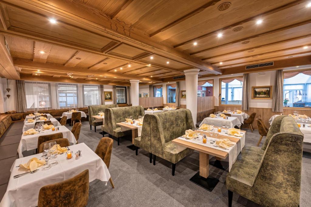Posezení v ubytování Hotel Zum Mohren