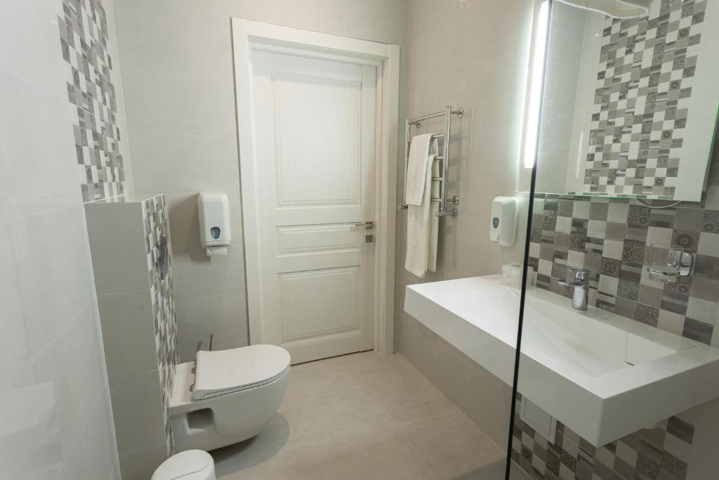 Optima Collection Khmelnytskyi - Superior Double Or Twin Room