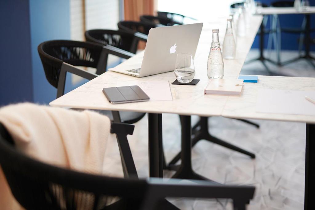 Seven Urban Suites Nantes Centre - Resim 32