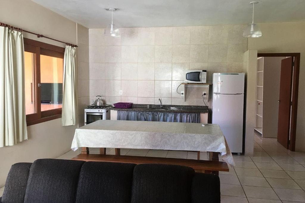  Excelente casa 50 metros da praia