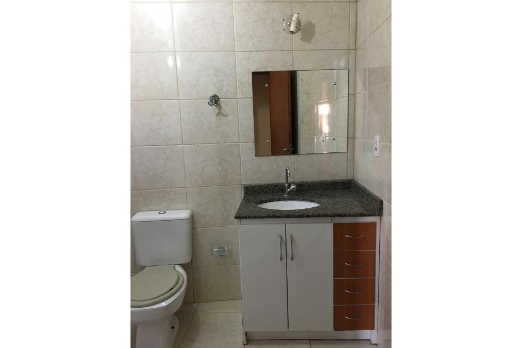  Excelente casa 50 metros da praia