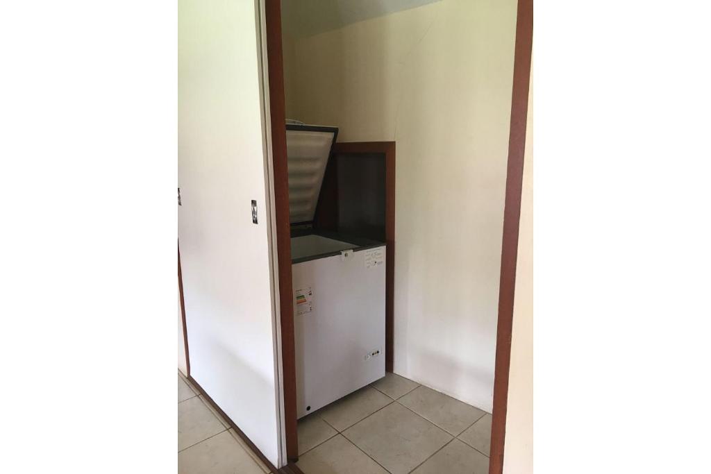  Excelente casa 50 metros da praia