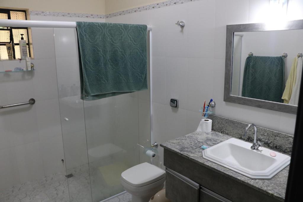  Casa de Campo com conforto e verde para descansar