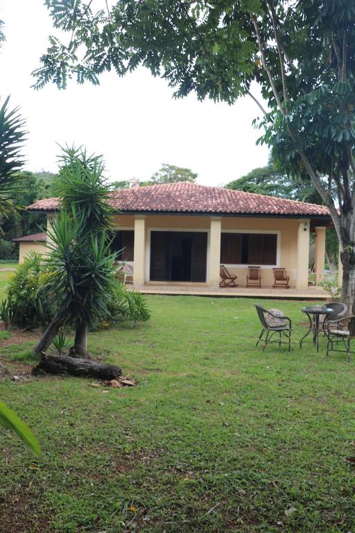  Casa de Campo com conforto e verde para descansar