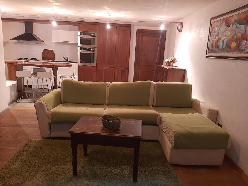 Kuchyň nebo kuchyňský kout v ubytování La Tanière