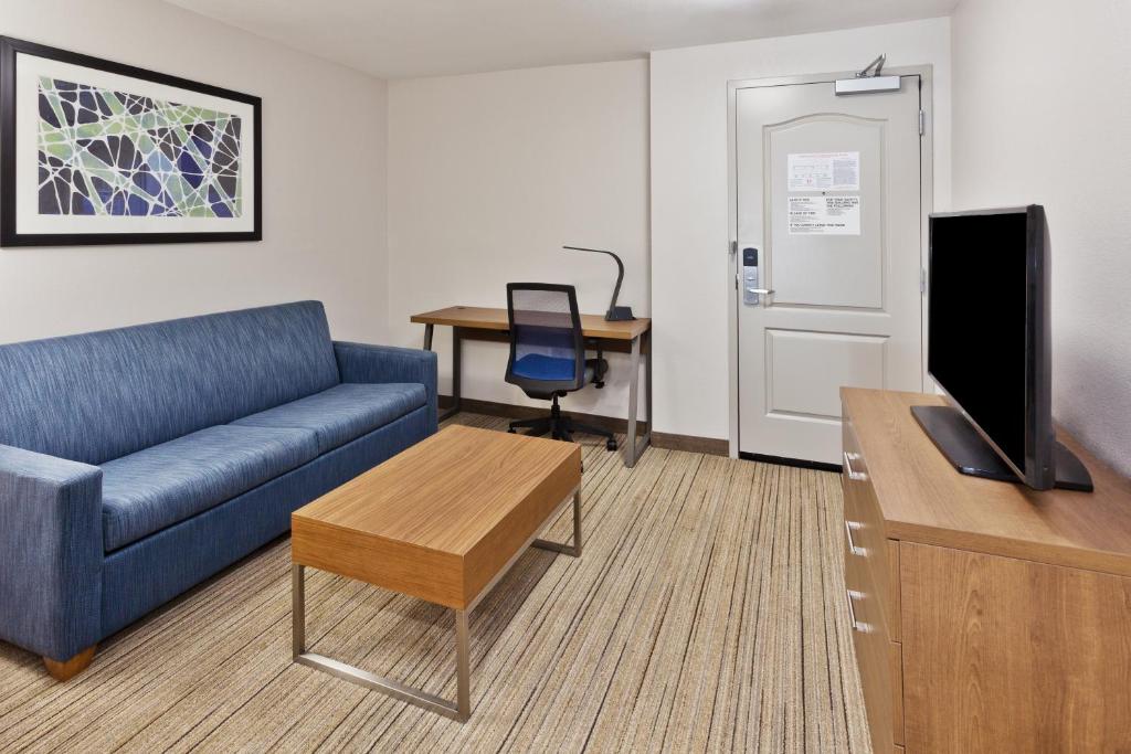 Holiday Inn Express Rome-East by IHG - Suite Mit Kingsize-Bett Und Schlafsofa