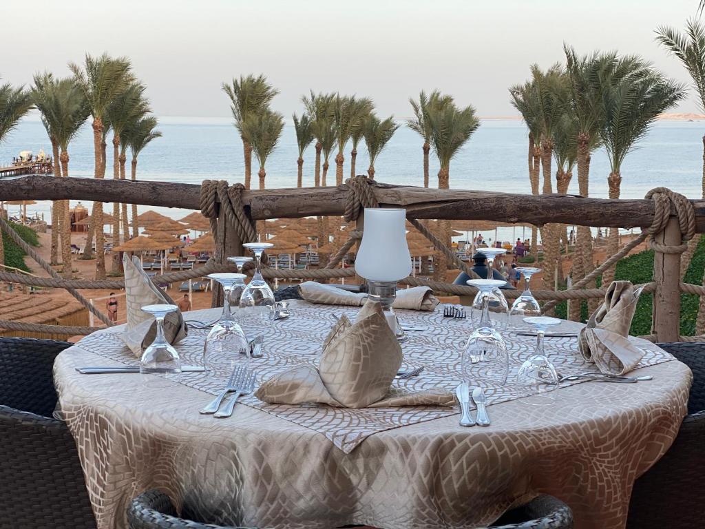 Restaurace v ubytování Nubian Island, Families and Couples only