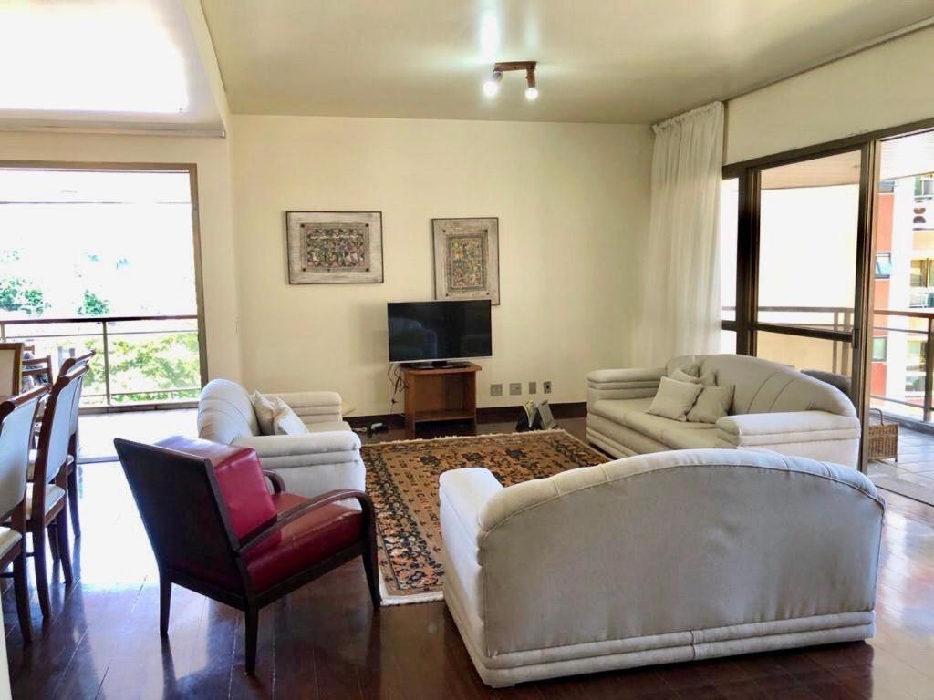  CaviRio EC26 - Linda casa em São Conrado