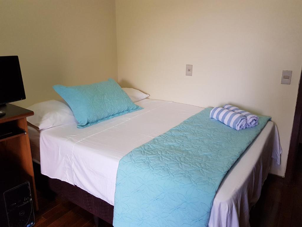  CaviRio EC26 - Linda casa em São Conrado