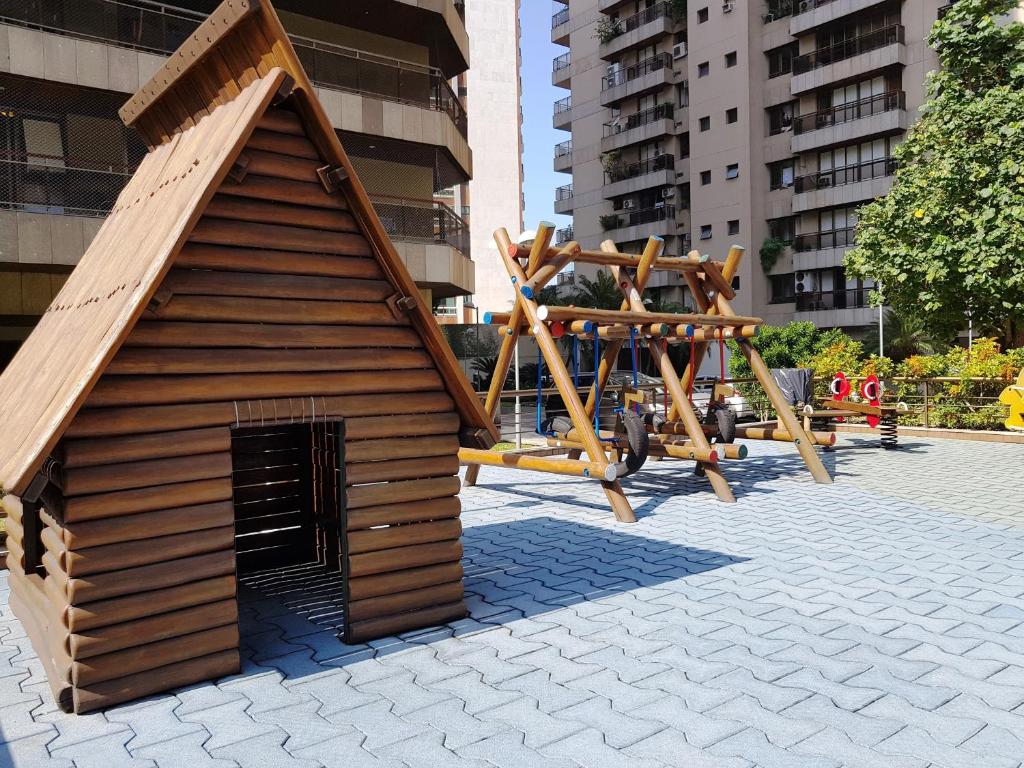  CaviRio EC26 - Linda casa em São Conrado