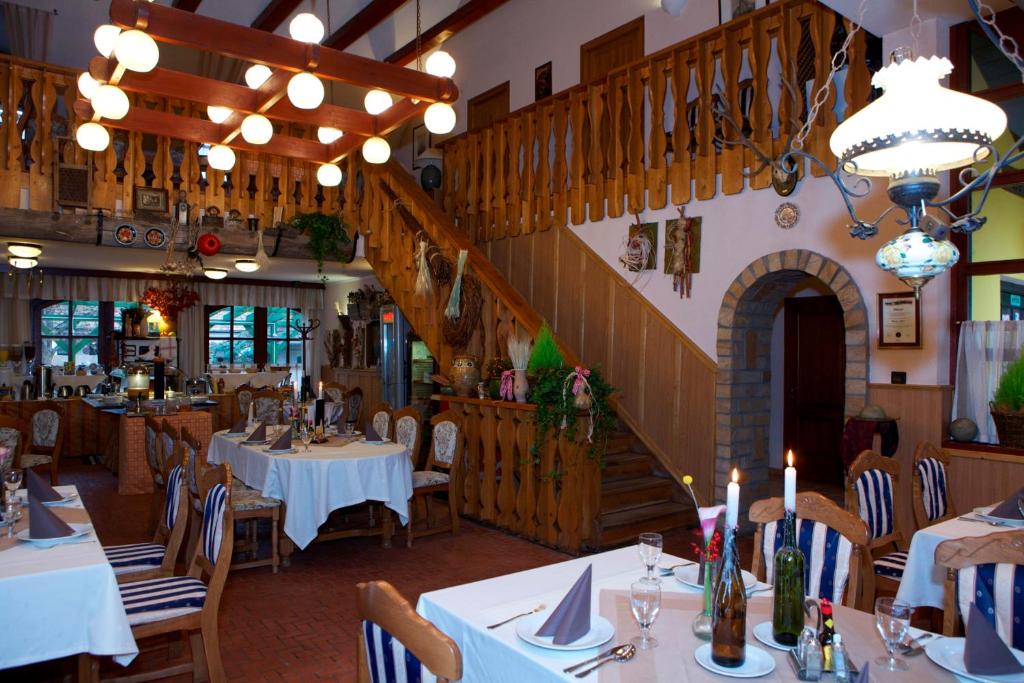 Restaurace v ubytování Nyerges Hotel Termál Superior