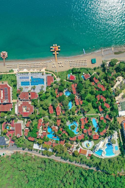 an aerial view of a resort near the beach at Sherwood Exclusive Kemer - Kids Concept in Kemer