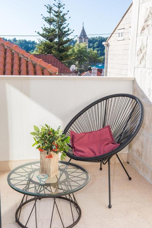 Balkón nebo terasa v ubytování Apartments Kralj 2