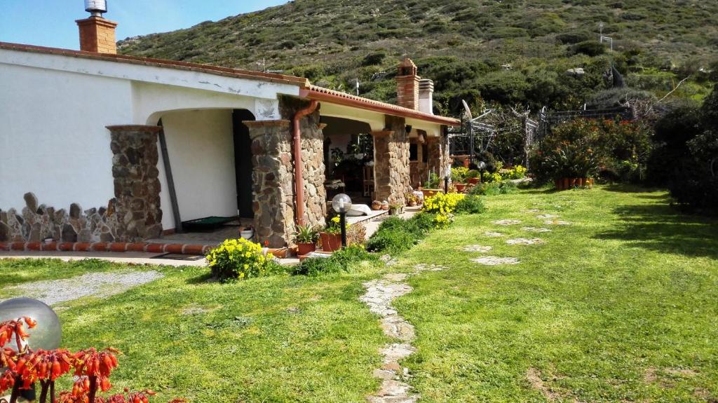 Nespecifikovaný výhled na hory nebo výhled na hory při pohledu z bed and breakfast