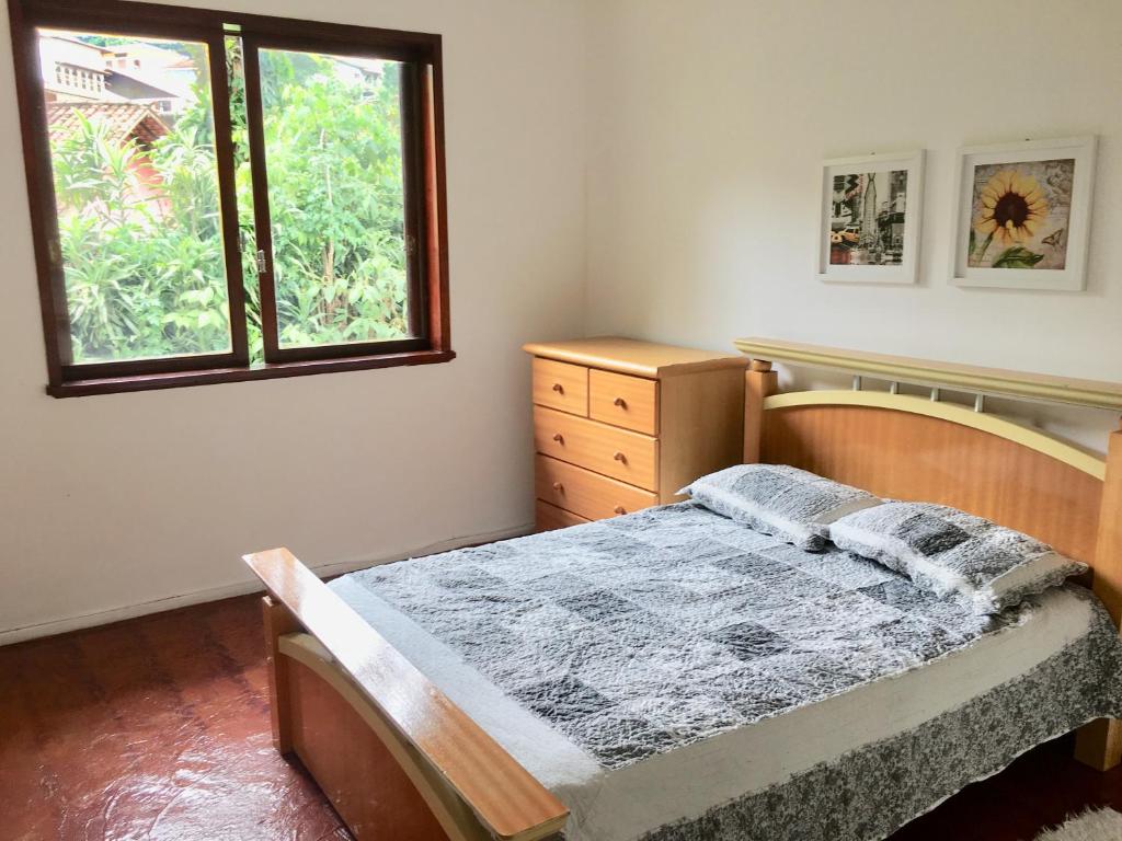  Maravilhosa Casa 4 quartos na Serra Petrópolis