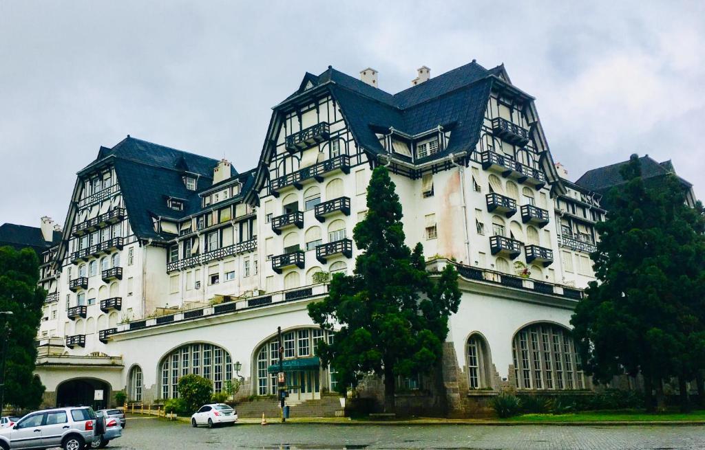  Maravilhosa Casa 4 quartos na Serra Petrópolis