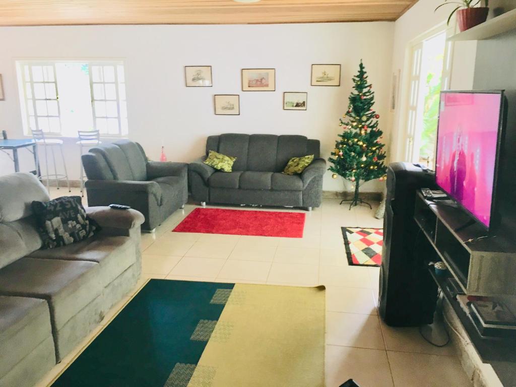  Maravilhosa Casa 4 quartos na Serra Petrópolis